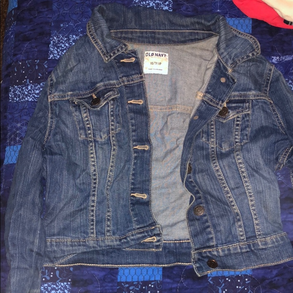 Cropped jean jacket